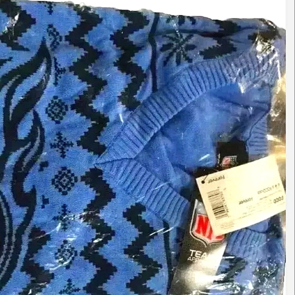 New FOCO NFL Tennessee Titans V-Neck Ugly X-mas Sweater! Blue. Women (M) - Picture 5 of 7